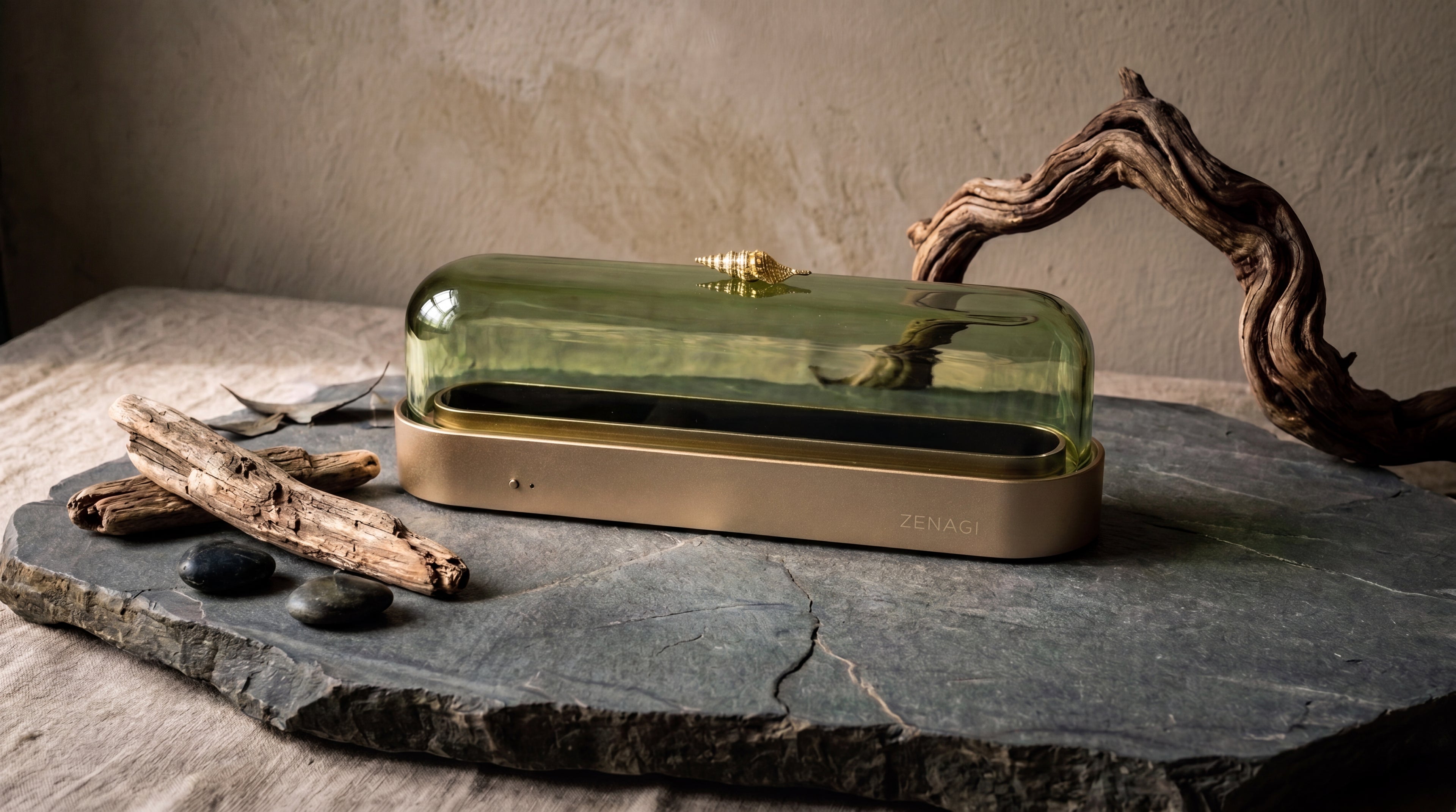 蒼翠綠 [玻璃罩] －臥香靜香器 Pro / Verdant Green [Glass Cover] – Horizontal Incense Burner Pro